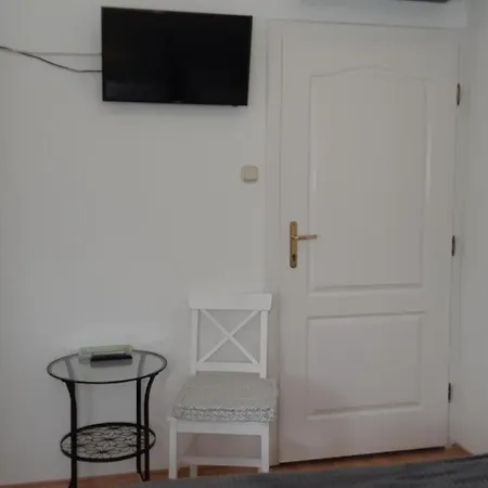 Guest house Kek Hullam Vendeghaz *